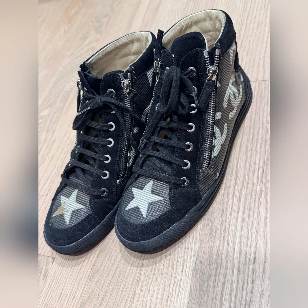 CHANEL Black High-Top Sneakers with Star Design